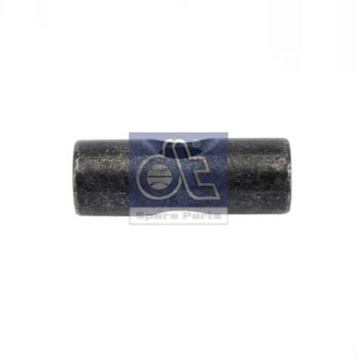 Screw fuel tank strap