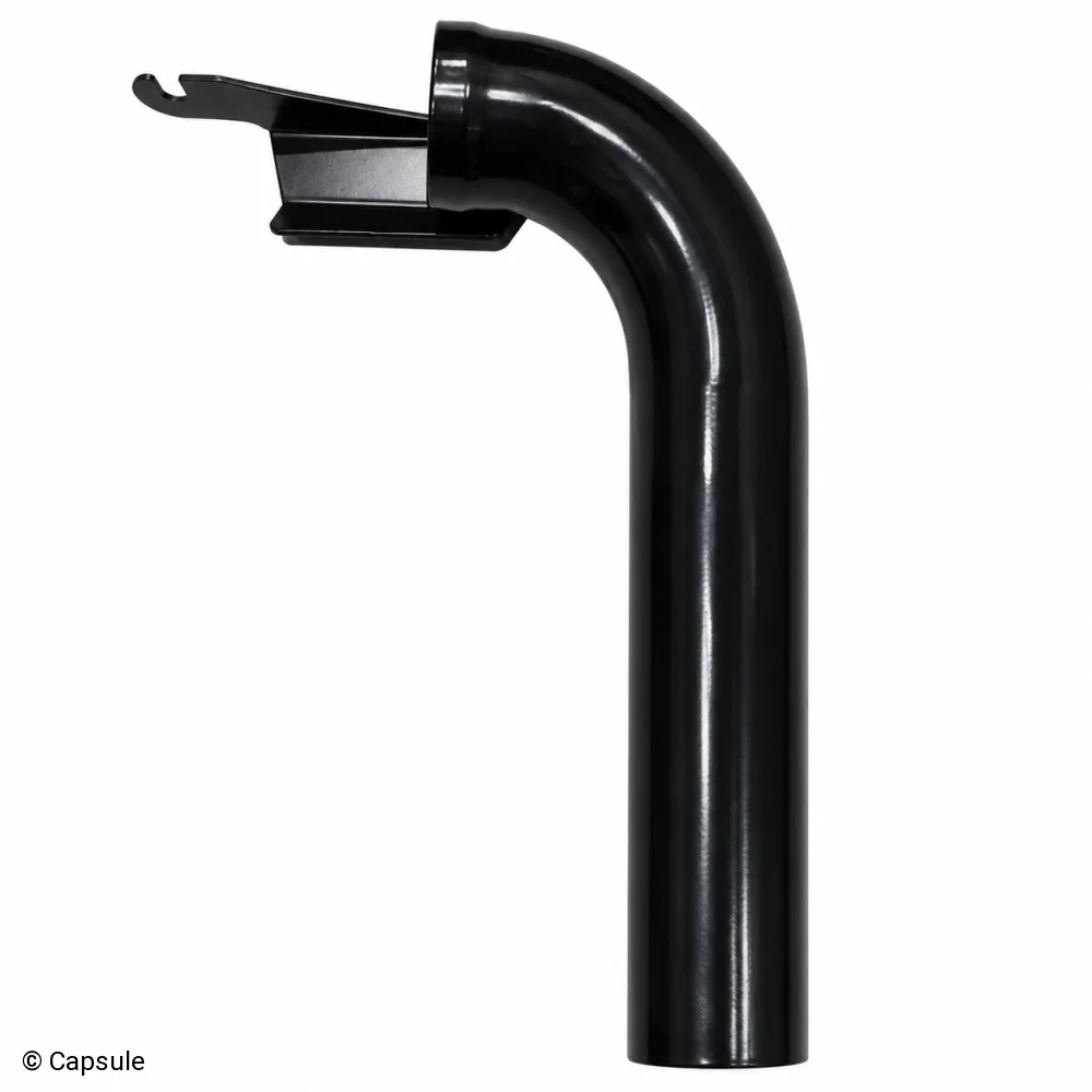 Coolant pipe