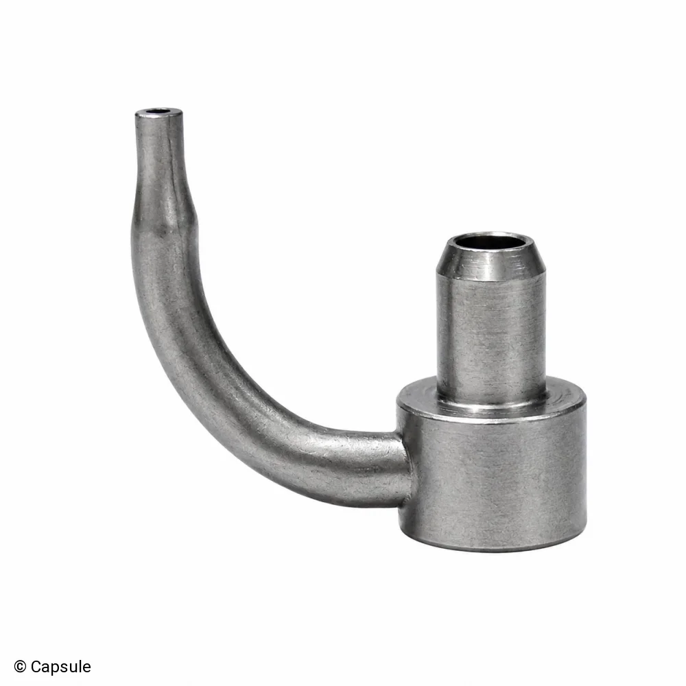 Oil nozzle